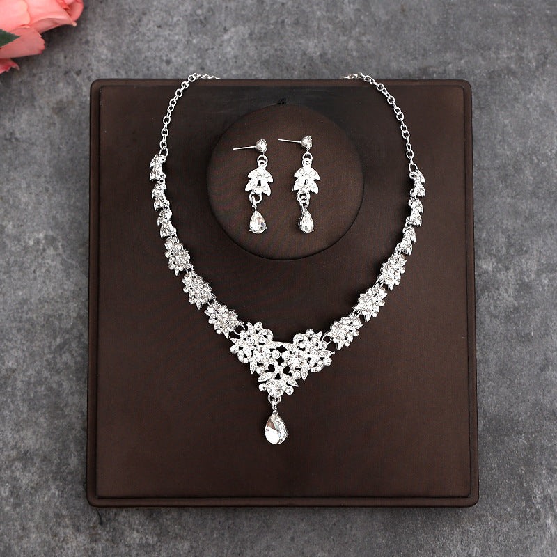 Korean Bride Necklace Earrings Two-piece Decorations Wedding Yarn Wedding Jewelry Wedding Accessories Dance Studio