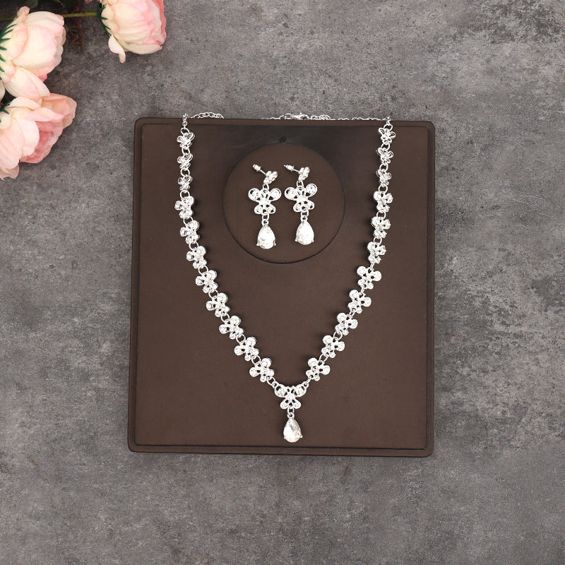 Korean Bride Necklace Earrings Two-piece Decorations Wedding Yarn Wedding Jewelry Wedding Accessories Dance Studio