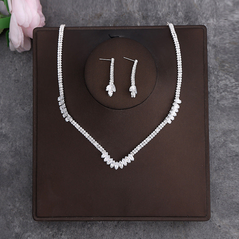 Korean Bride Necklace Earrings Two-piece Decorations Wedding Yarn Wedding Jewelry Wedding Accessories Dance Studio